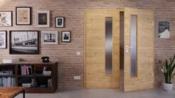 HÖRMANN Doppelflügeltür Wildeiche Quer Duradecor ProLine Mit Lichtausschnitt LA 24 Schlossseitig Mit Zarge -Türen Verkauf 2.2 fluegeltueren baseline duradecor struktur la 24 s cross wildeiche 211809 stilwelt front