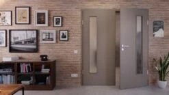 HÖRMANN Doppelflügeltür Taupe RAL 7048 Lack ProLine Mit Lichtausschnitt LA-24 Bandseitig Mit Zarge 9 HÖRMANN Doppelflügeltür Taupe RAL 7048 Lack ProLine Mit Lichtausschnitt LA-24 Bandseitig Mit Zarge -Türen Verkauf 2.2 fluegeltueren baseline la 24 b ral7048 225593 stilwelt front