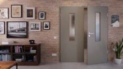 HÖRMANN Doppelflügeltür Staubgrau RAL 7037 Duradecor ProLine Mit Lichtausschnitt LA 4 Mittig Mit Zarge 9 HÖRMANN Doppelflügeltür Staubgrau RAL 7037 Duradecor ProLine Mit Lichtausschnitt LA 4 Mittig Mit Zarge -Türen Verkauf 2.2 fluegeltueren baseline la 4 m ral7037 214767 stilwelt front 1