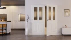 HÖRMANN Doppelflügeltür Carolina 2 Weißlack ClassicLine Mit Lichtausschnitt LA 1 Mit Zarge -Türen Verkauf 2.2 fluegeltueren carolina 02 la 1 ral9016 192452 stilwelt front