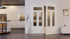 HÖRMANN Doppelflügeltür Carolina 5 Weißlack ClassicLine Mit Lichtausschnitt LA 2 Mit Zarge -Türen Verkauf 2.2 fluegeltueren carolina 05 la 2 ral9016 192462 stilwelt front