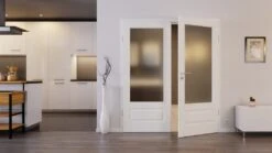 HÖRMANN Doppelflügeltür Carolina 5 Weißlack ClassicLine Mit Lichtausschnitt LA 3 Mit Zarge -Türen Verkauf 2.2 fluegeltueren carolina 05 la 3 ral9016 192463 stilwelt front