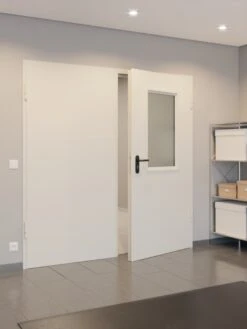 HÖRMANN Innentür-Set Stahl Mehrzwecktür D65-2 OD Mit Lichtausschnitt LA-B2 Im Gehflügel Inkl. Zarge DryFix 7 HÖRMANN Innentür-Set Stahl Mehrzwecktür D65-2 OD Mit Lichtausschnitt LA-B2 Im Gehflügel Inkl. Zarge DryFix -Türen Verkauf 2.2 funktionsfluegeltueren d 65 la b2 ral9002 219840 stilwelt closeup flur