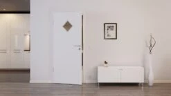 HÖRMANN Innentür Bütte Weiß Duradecor ProLine Mit Lichtausschnitt LA 6 Raute 11 HÖRMANN Innentür Bütte Weiß Duradecor ProLine Mit Lichtausschnitt LA 6 Raute -Türen Verkauf 2.2 innentueren baseline la 6 buette weiss 214779 stilwelt front