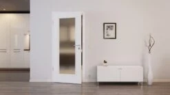 HÖRMANN Innentür Georgia 1 Esche Weiß Duradecor ClassicLine Mit Lichtausschnitt LA -Türen Verkauf 2.2 innentueren georgia 01 la esche weiss 189866 stilwelt front