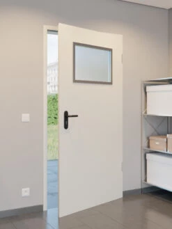 HÖRMANN Komplettset Mehrzwecktür MZ-1 Mit Lichtausschnitt LA-B5 Inkl. Eckzarge -Türen Verkauf 2.2 funktionstueren mz la b5 ral9002 150845 stilwelt closeup