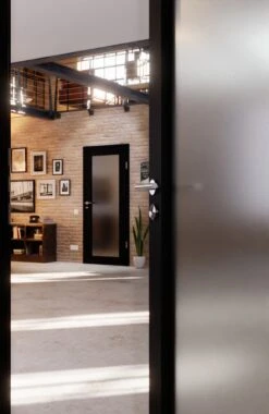 HÖRMANN Innentür Schwarz RAL 9005 Mattlack ProLine Mit Lichtausschnitt LA 27 -Türen Verkauf 2.3 innentueren baseline la 27 ral9005 matt 224958 stilwelt closeup