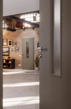 HÖRMANN Innentür Staubgrau RAL 7037 Duradecor ProLine Mit Lichtausschnitt LA 4 Mittig -Türen Verkauf 2.3 innentueren baseline la 4 m ral7037 214717 stilwelt closeup