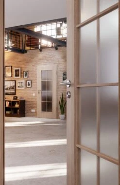 HÖRMANN Innentür Georgia 1 Graueiche Duradecor ClassicLine Mit Lichtausschnitt LA Sprosse 2/4 -Türen Verkauf 2.3 innentueren georgia 01 la sprosse 2 4 graueiche 189872 stilwelt closeup